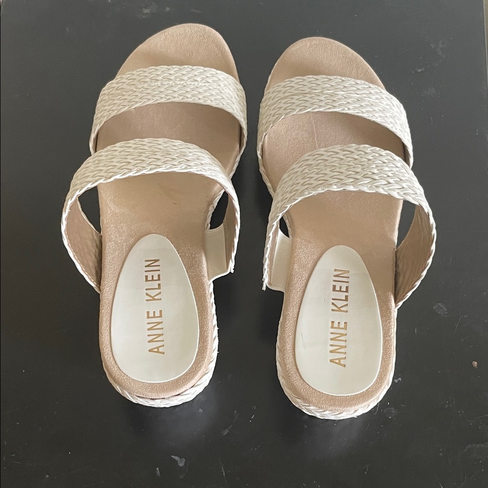 Anne Klein Neutral Braided Double-Strap Slide Sandals NWOT Sz 9.5